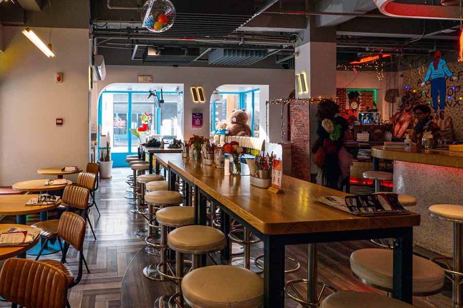 American diner food and burgers at roller skating venue RIINK Shanghai. Photo by Rachel Gouk @ Nomfluence