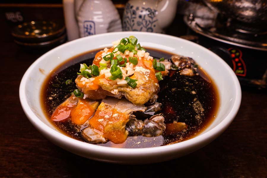 San Bai Bei is a Ningbo restaurant and late-night drinking spot in Jing'an, Shanghai. Photo by Rachel Gouk @ Nomfluence