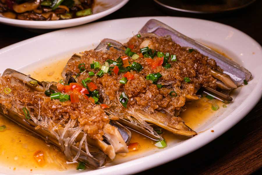 San Bai Bei is a Ningbo restaurant and late-night drinking spot in Jing'an, Shanghai. Photo by Rachel Gouk @ Nomfluence
