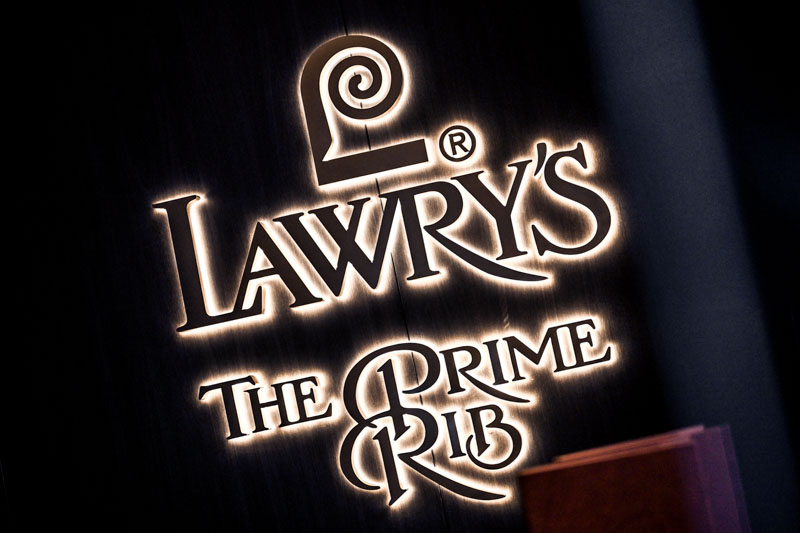 Lawry's The Prime Rib logo