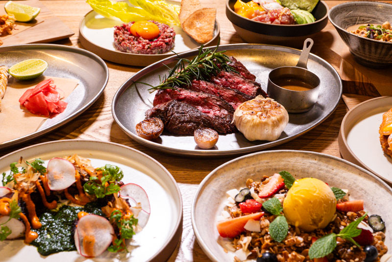 La Brise western restaurant in Sinan Mansions, Shanghai for brunch. 