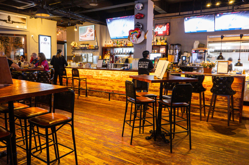 American barbecue restaurant and sports bar Parlay in Shanghai. Photo @ Nomfluence