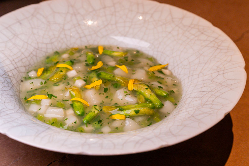 ROWT, a contemporary Chinese restaurant in Shanghai. Photo @ Nomfluence
