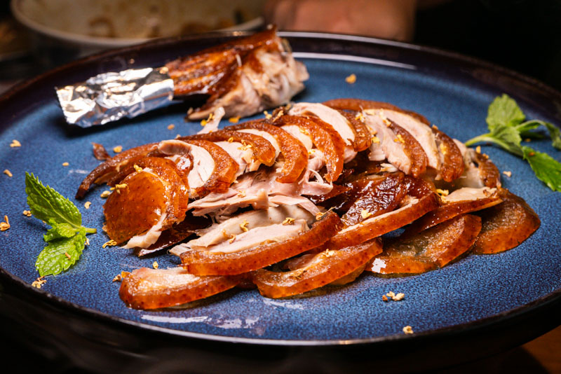 Peking Duck in Shanghai at Qingnian Gongshe. Photo @ Nomfluence