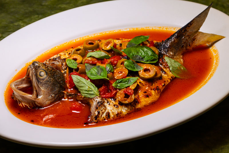 Cilan Shanghai is a contemporary Chinese restaurant serving West China cuisine. Photo by @ Nomfluence