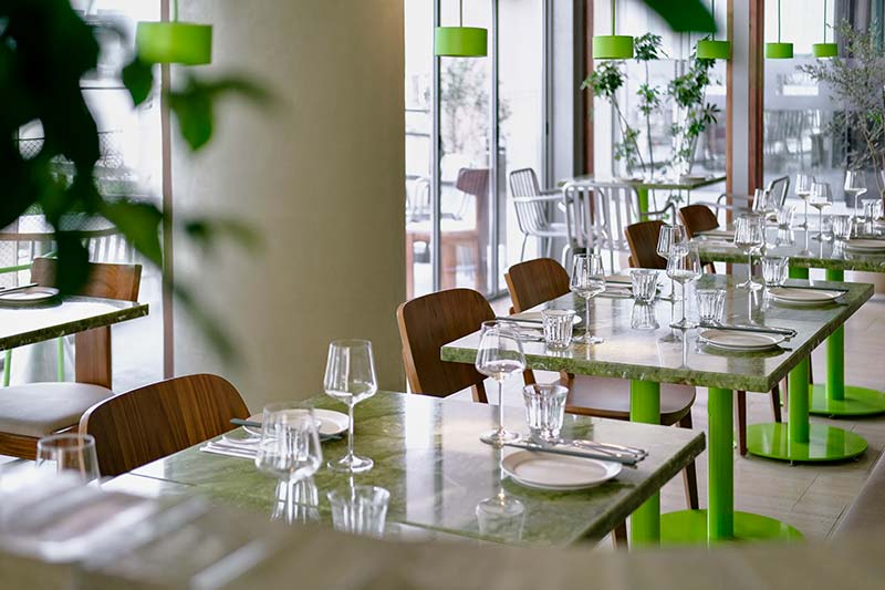 Cilan Shanghai is a contemporary Chinese restaurant serving West China cuisine.