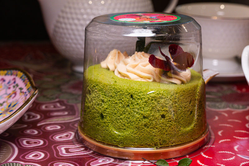 Nectar is a dessert shop in Shanghai specializing nyonya kuih, desserts from the Peranakan culture.