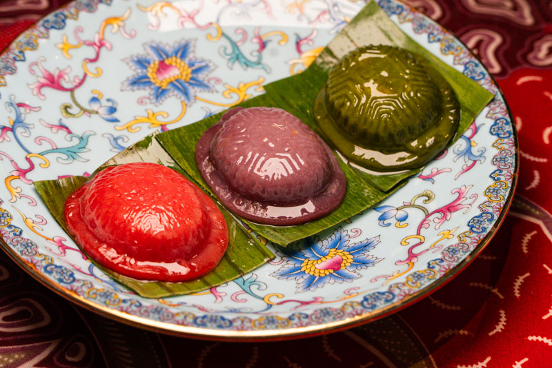 Nectar is a dessert shop in Shanghai specializing nyonya kuih, desserts from the Peranakan culture.
