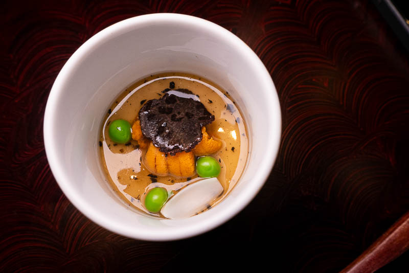 Uni Shushi is a Japanese restaurant in Shanghai that delivers excellent and affordable omakase and sushi.