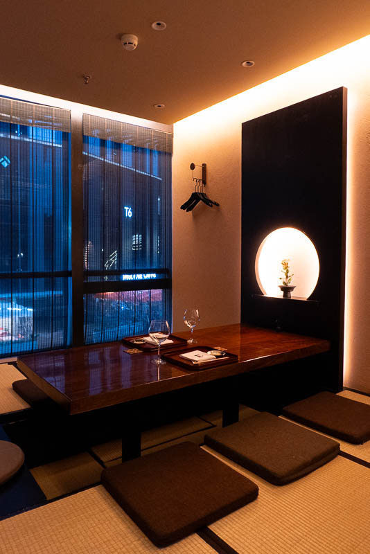 Noya is a Japanese restaurant in Shanghai that does sukiyaki set menus.