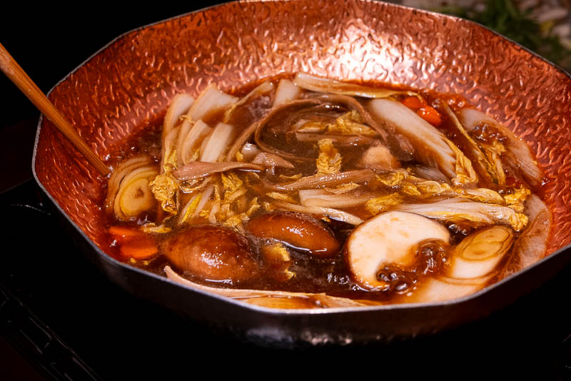 Noya is a Japanese restaurant in Shanghai that does sukiyaki set menus.