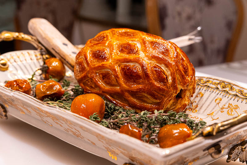 Salt-Less is a vegetarian restaurant in Shanghai serving up creative plant-based dishes.