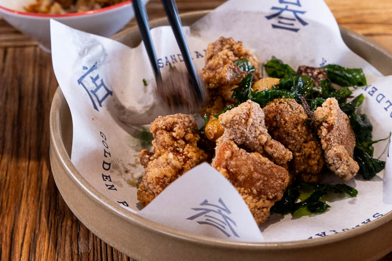 Sandian (叁店) is a casual Taiwanese restaurant in Shanghai serving up luroufan, braised pork belly rice.