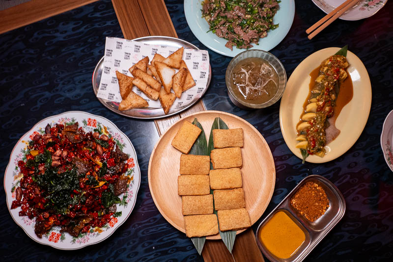 Yunnan Eating Society is a casual and trendy Yunnan restaurant in Shanghai
